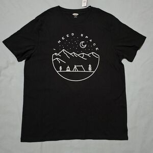 Old Navy Black Graphic Tee with Mountain Design